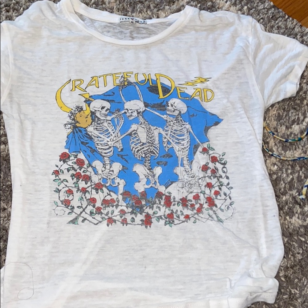 t shirt
